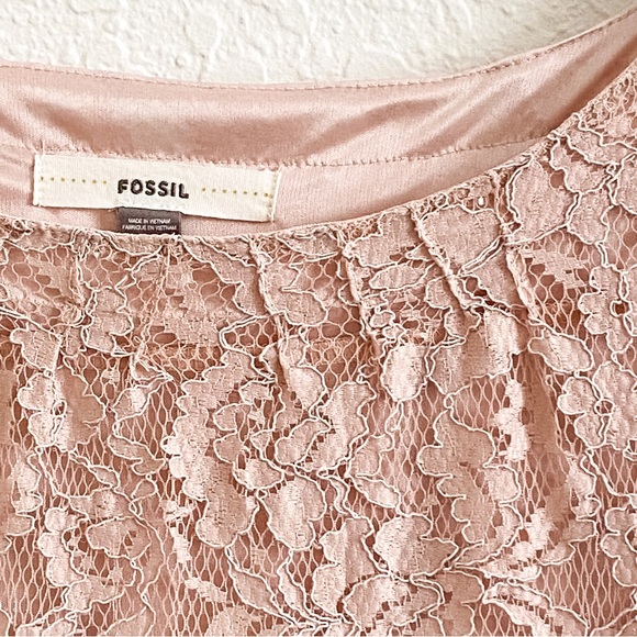 Fossil•Retro Lace Shift Dress - Picture 3 of 10